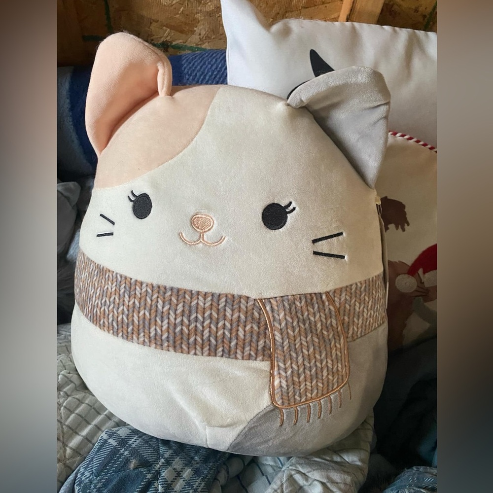 NWT 12” Camette Cat Squishmallow